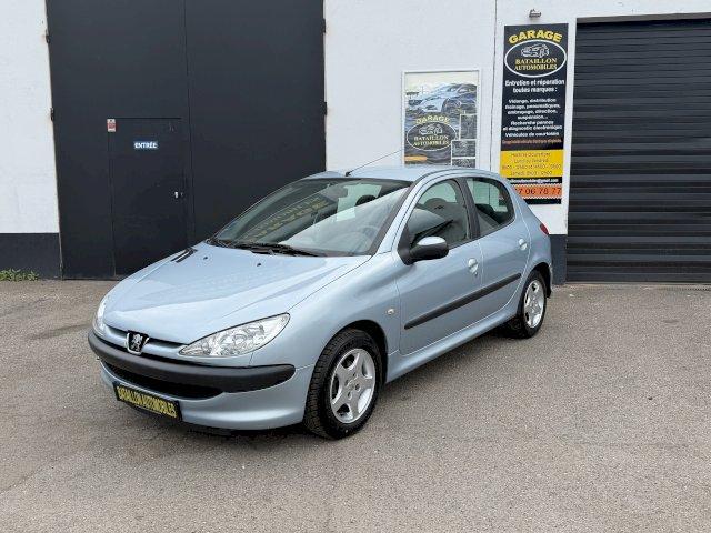 PEUGEOT 206