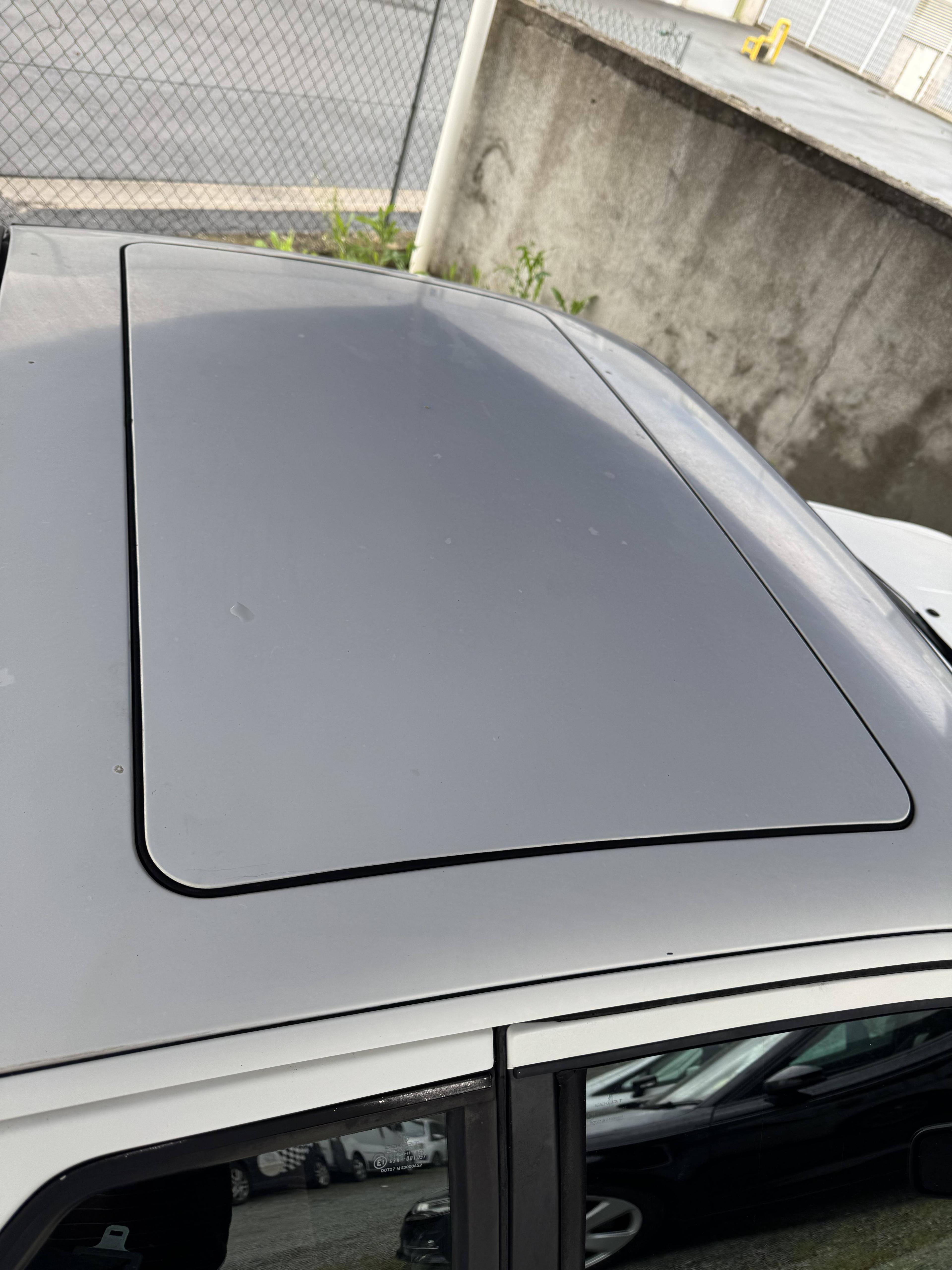 PORSCHE 944