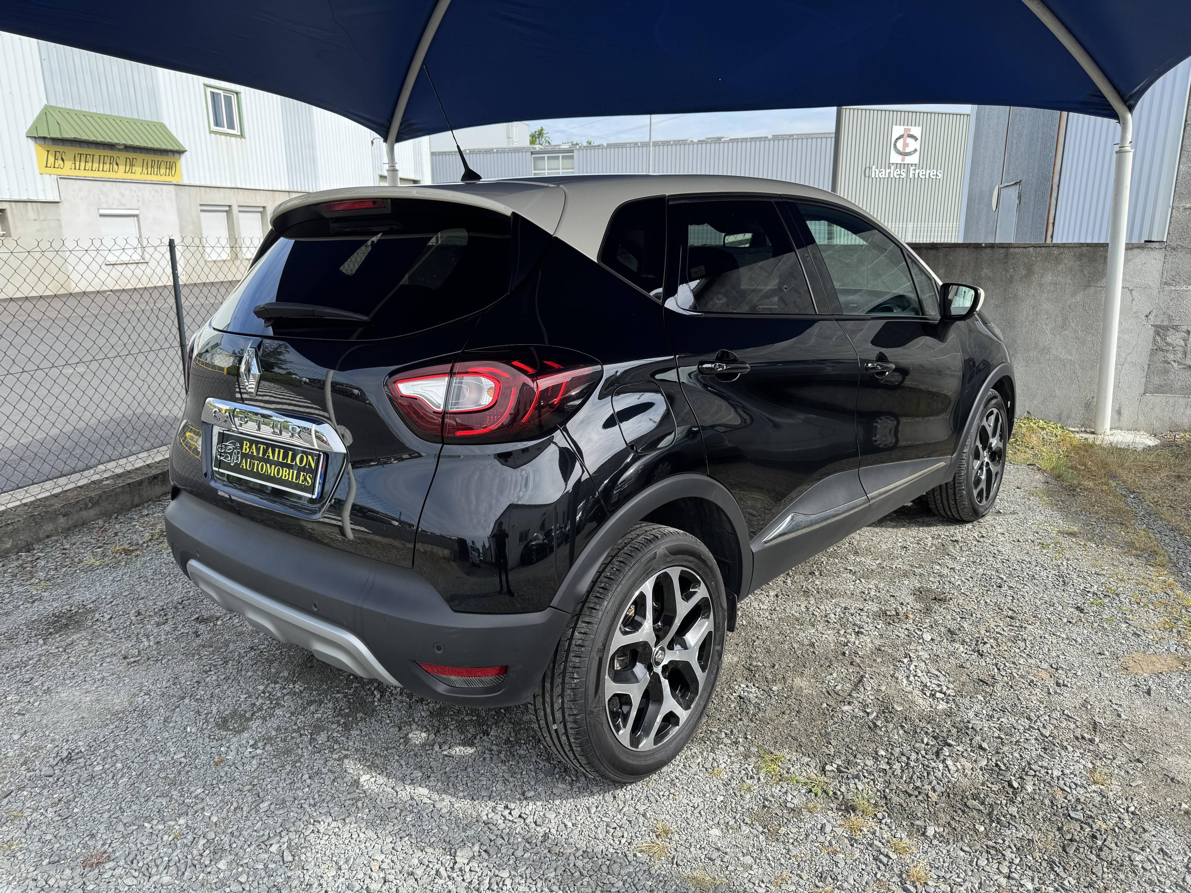 RENAULT CAPTUR