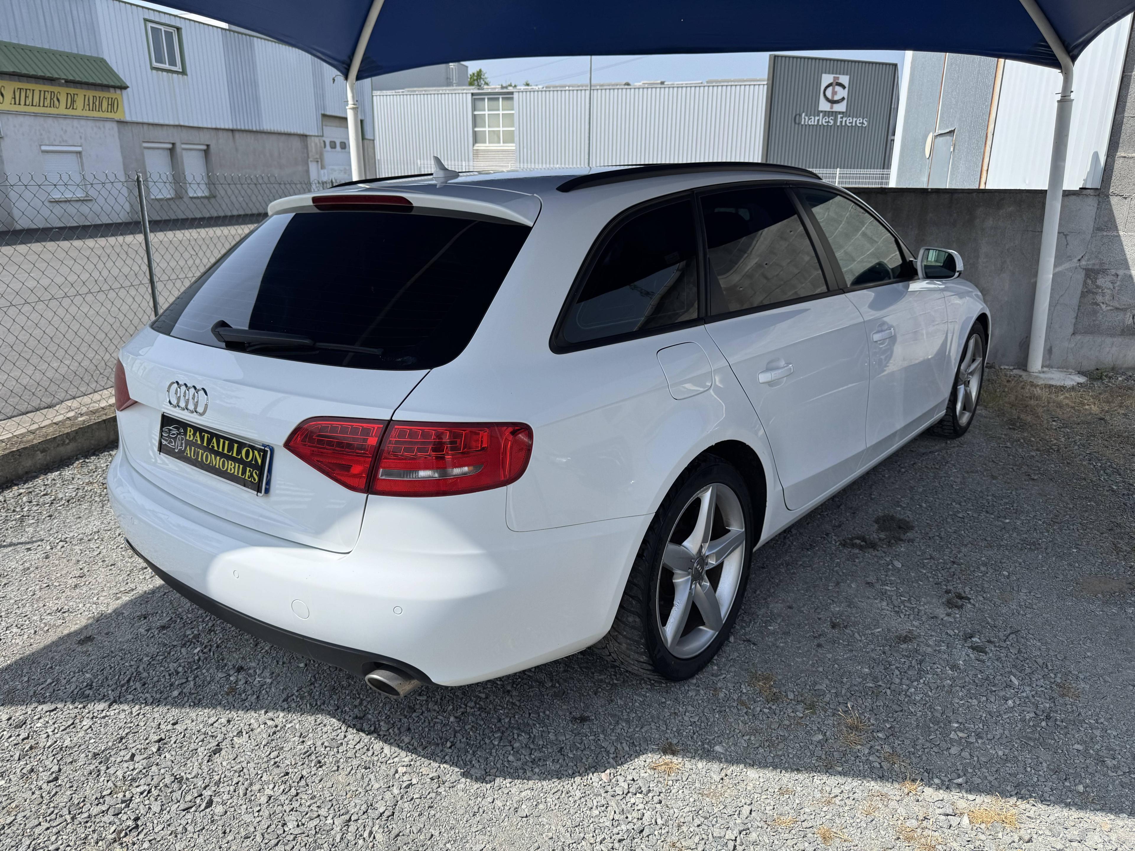 AUDI A4 AVANT N1