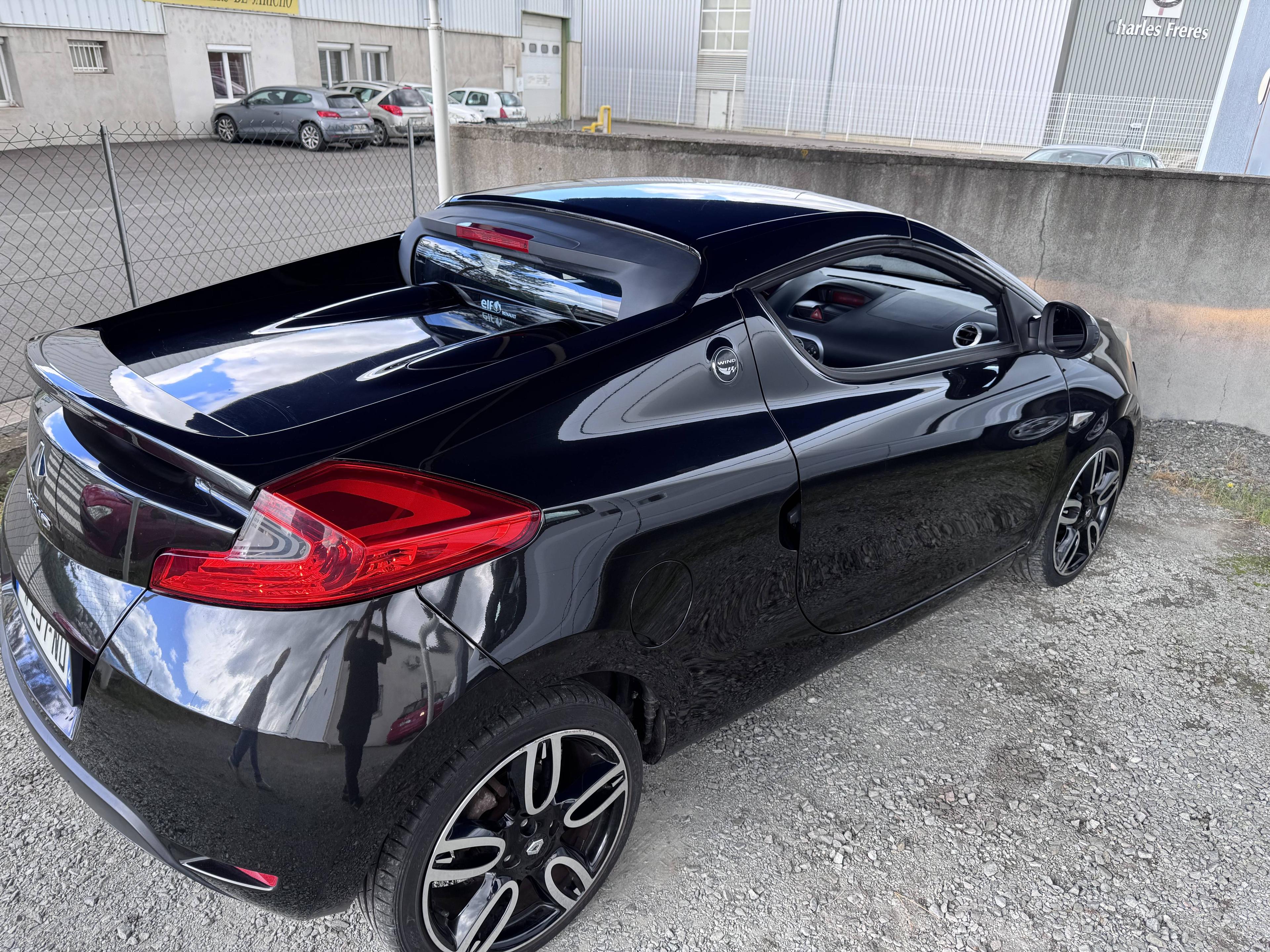 RENAULT WIND