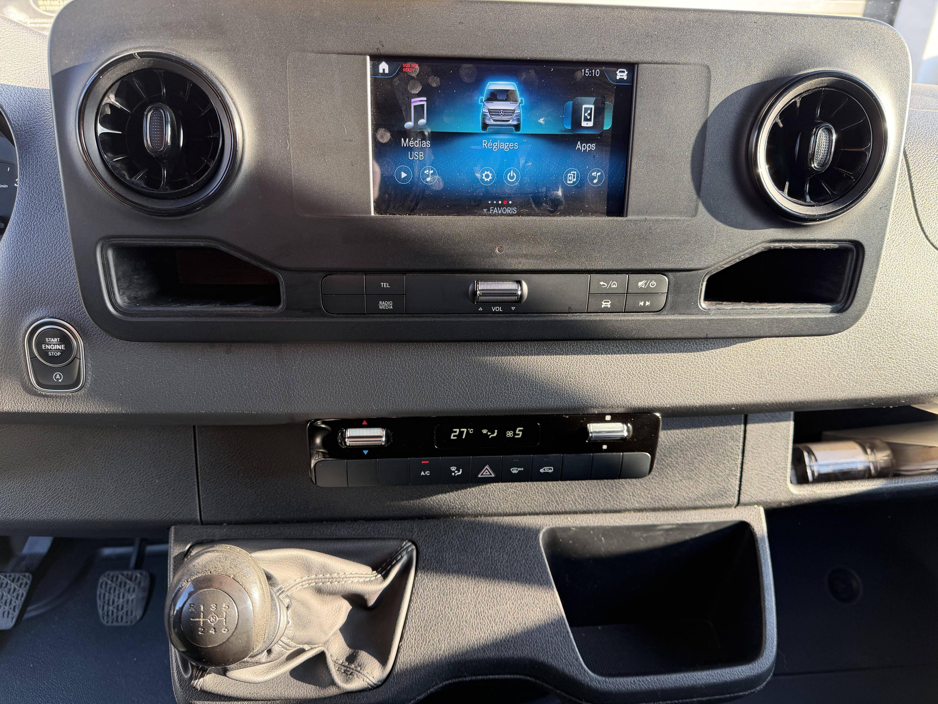 MERCEDES-BENZ SPRINTER