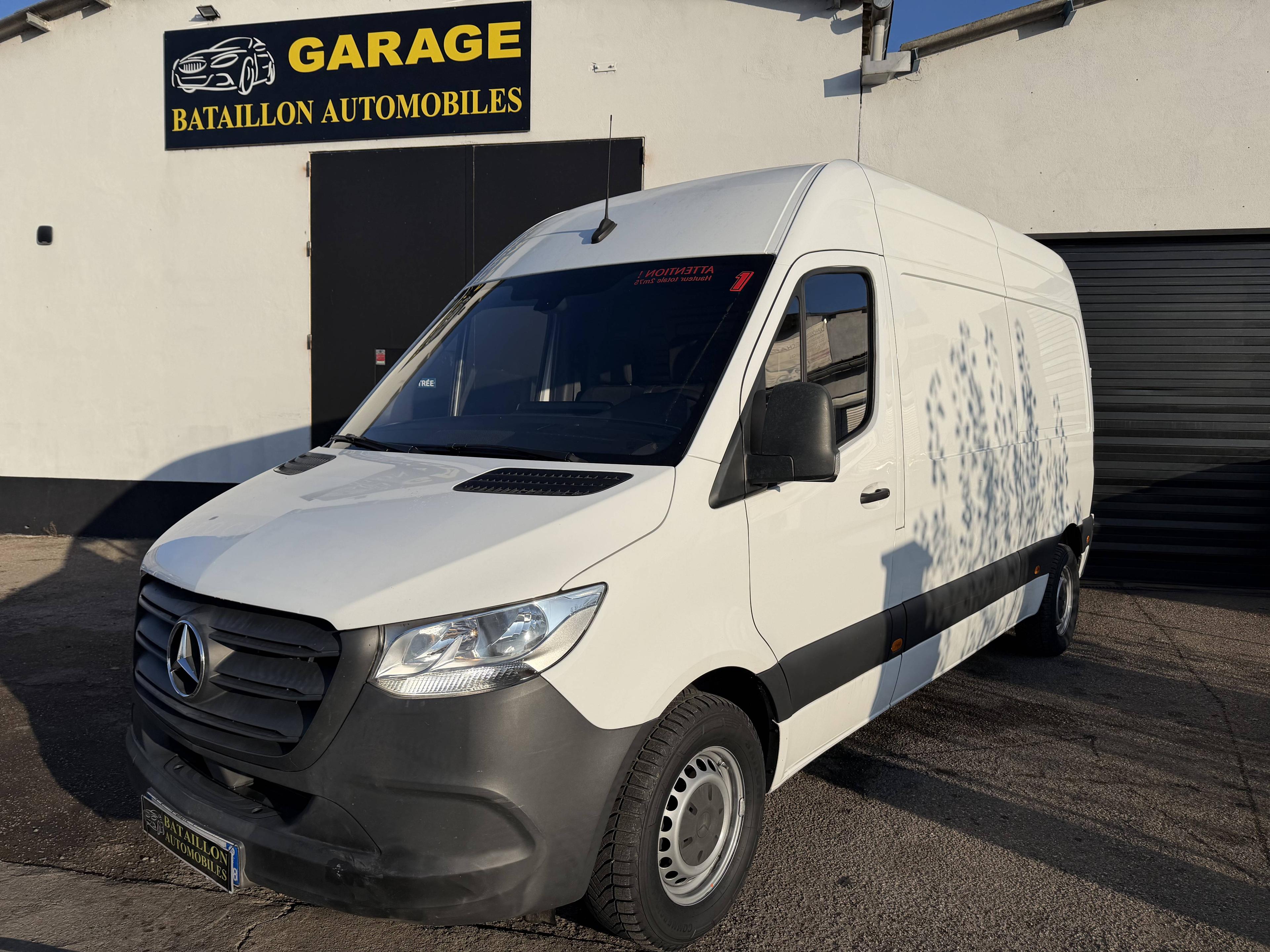 MERCEDES-BENZ SPRINTER