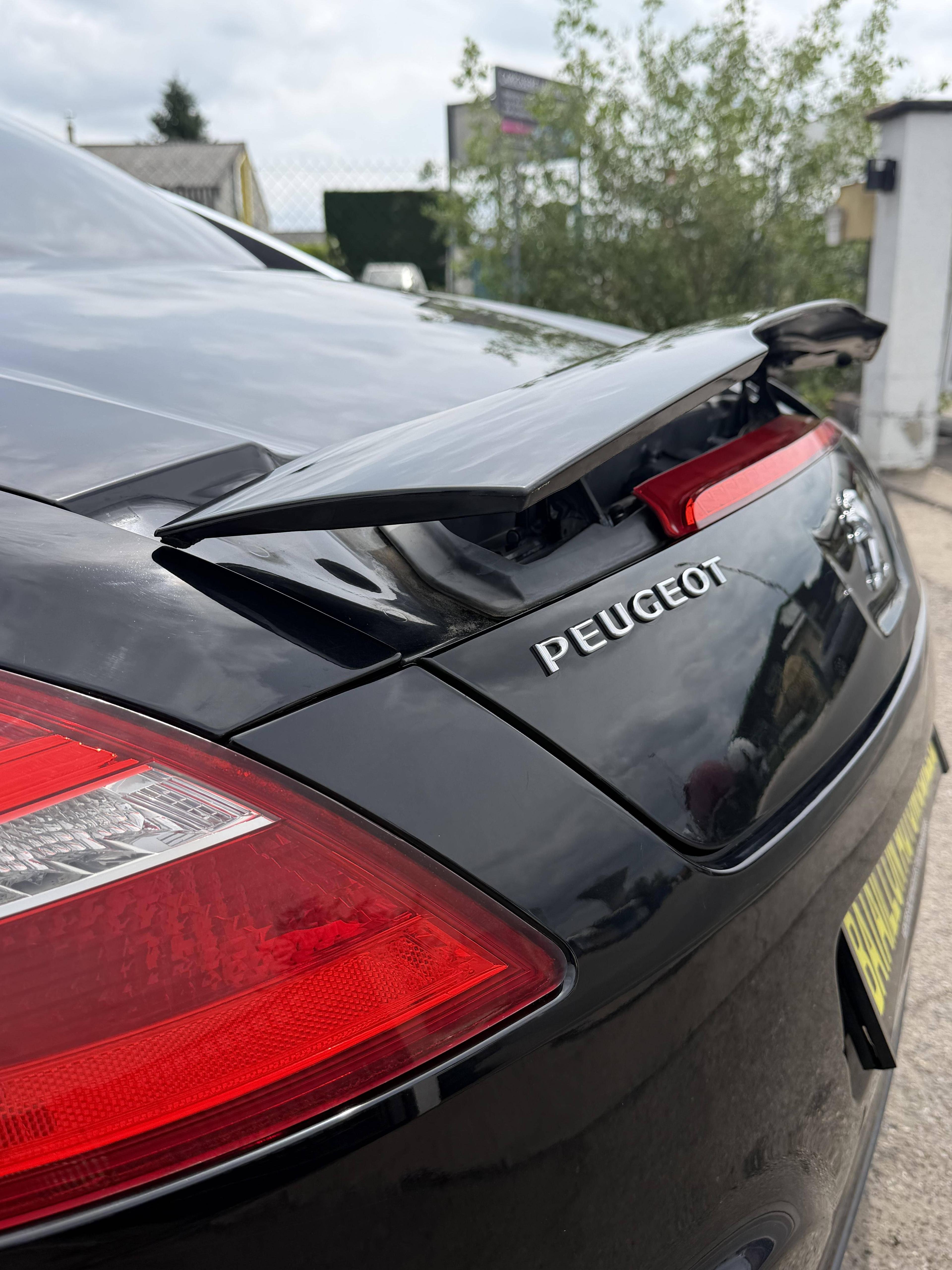 PEUGEOT RCZ