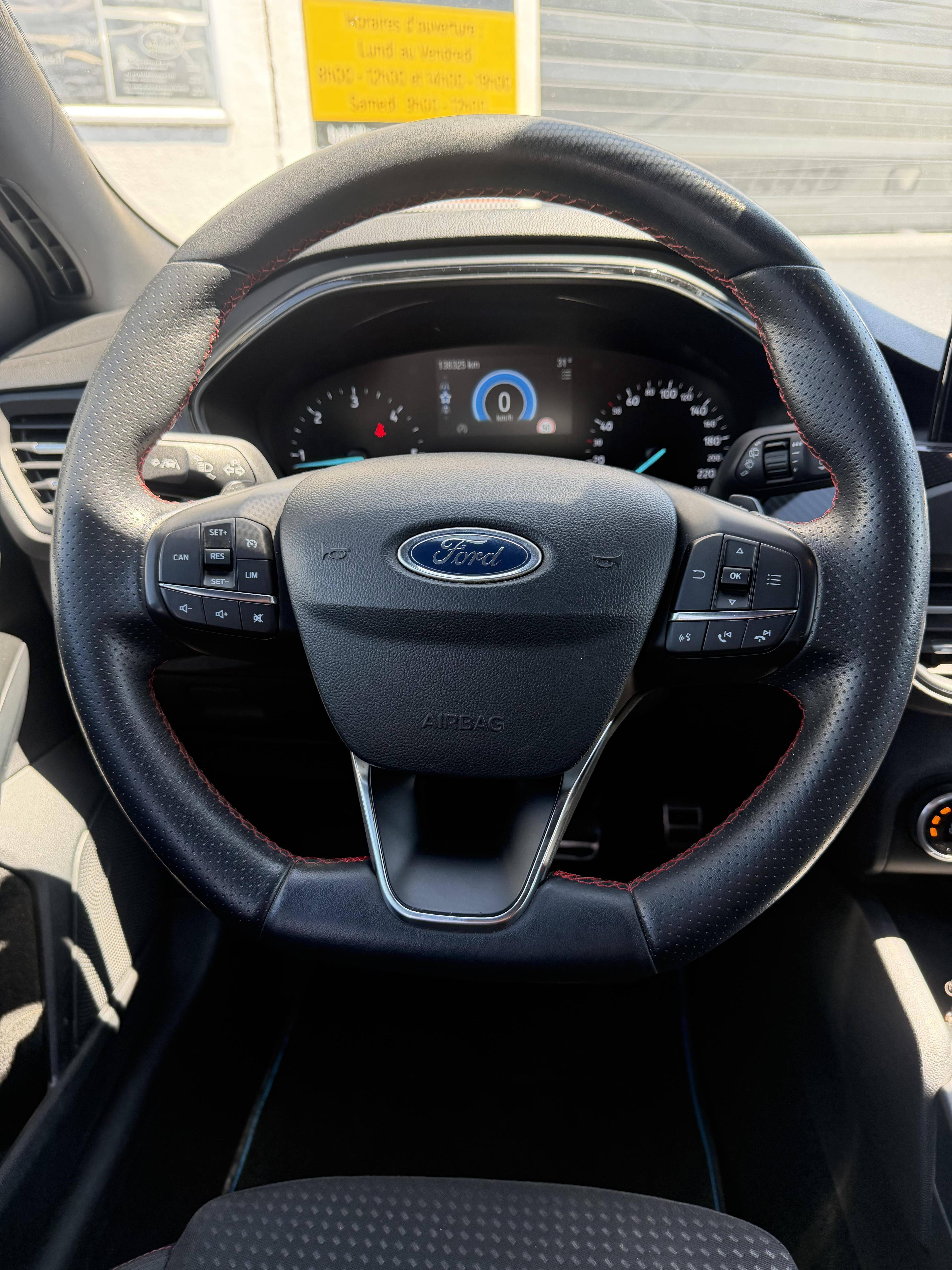FORD FOCUS