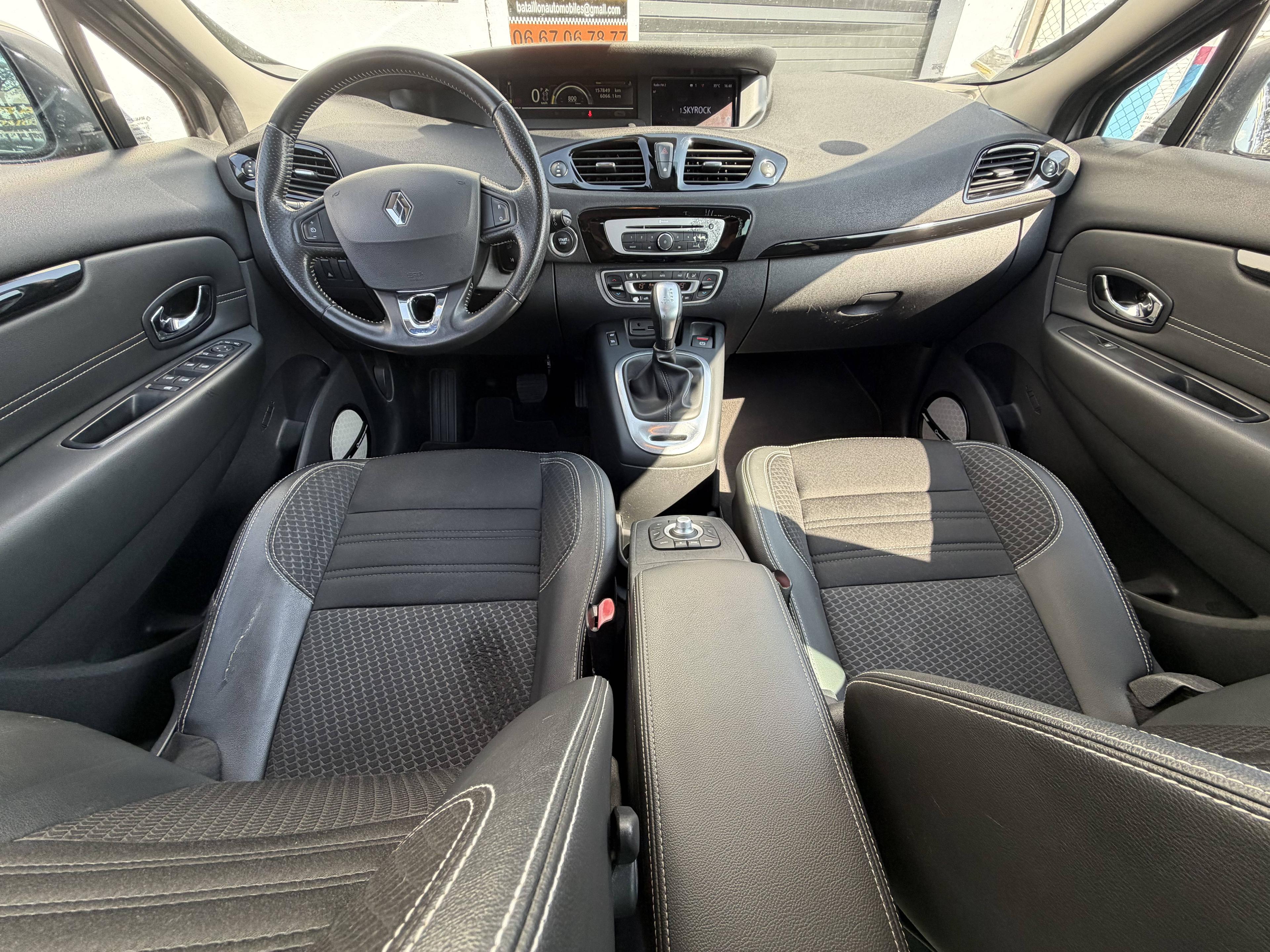 RENAULT SCENIC
