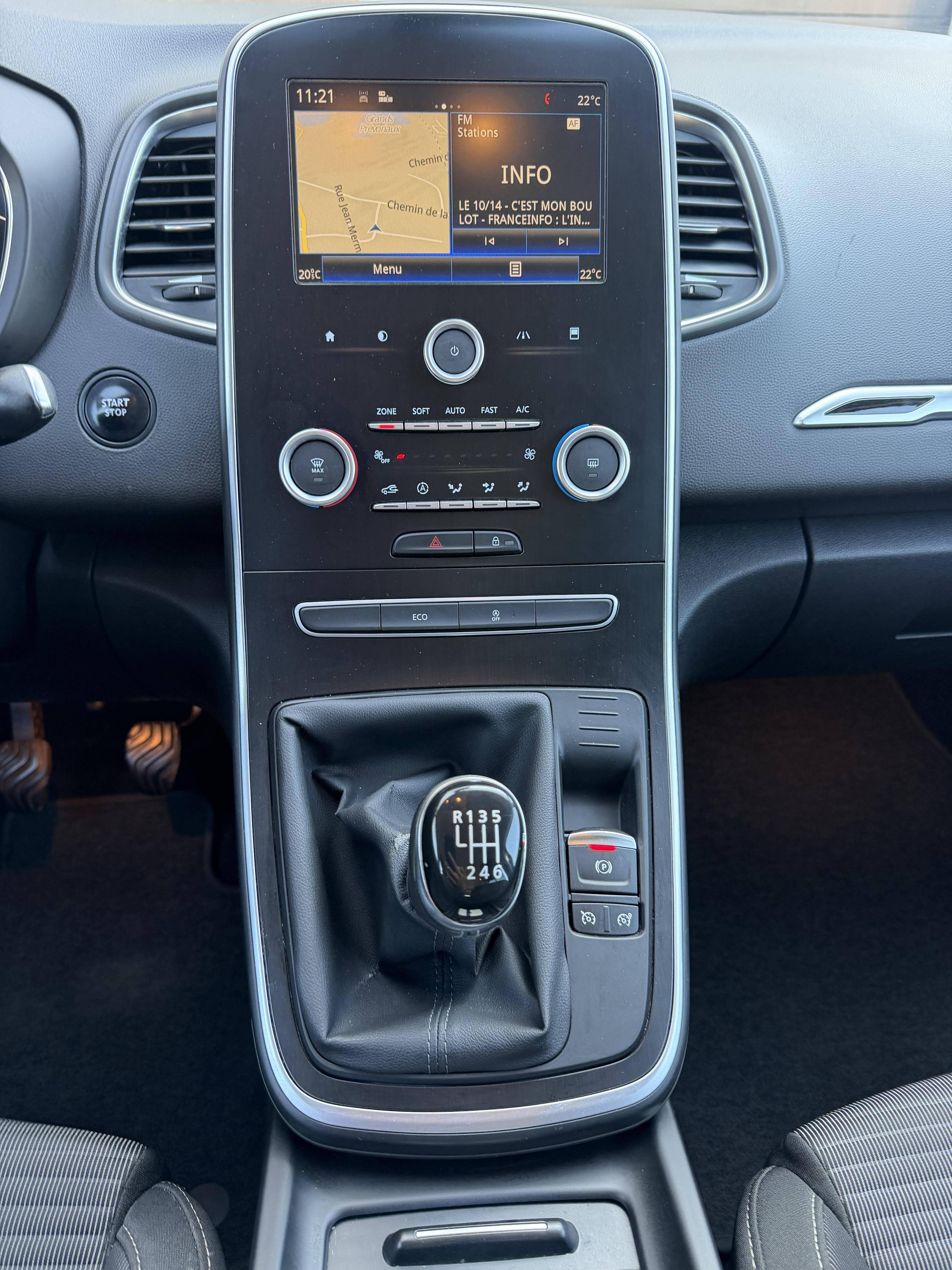 RENAULT GRAND SCENIC